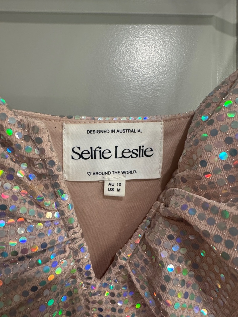 Selfie Leslie Iridescent Pink Sequin Midi Dress - Picture 4 of 6